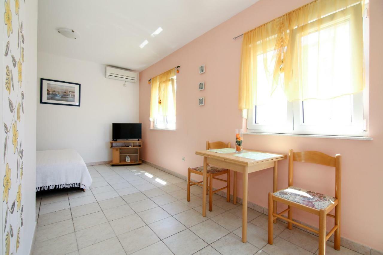 Apartments Antea Rogoznica  Exterior photo